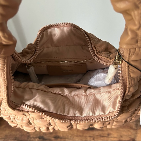 JASON WU Fay Bubbled Small Baguette Top Handle Handbag in Vegan Leather - Picture 6 of 9